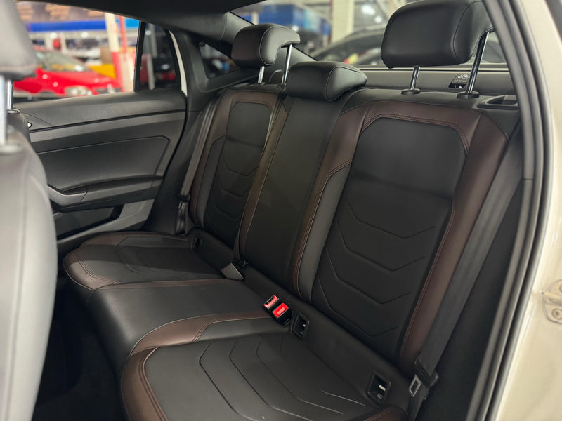 Volkswagen Virtus 200 TSI Highline Automático Flex - 2024/2025
