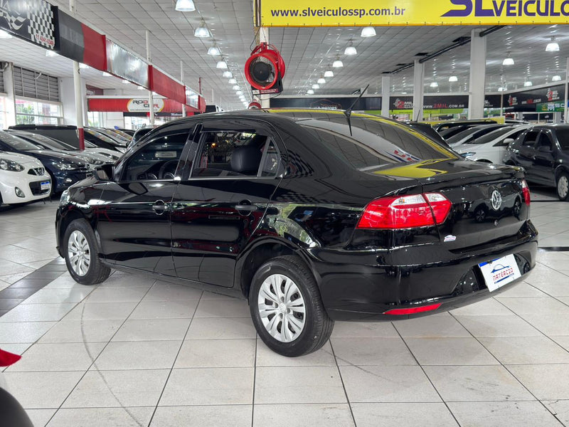 Volkswagen Voyage 1.6 Automático Flex