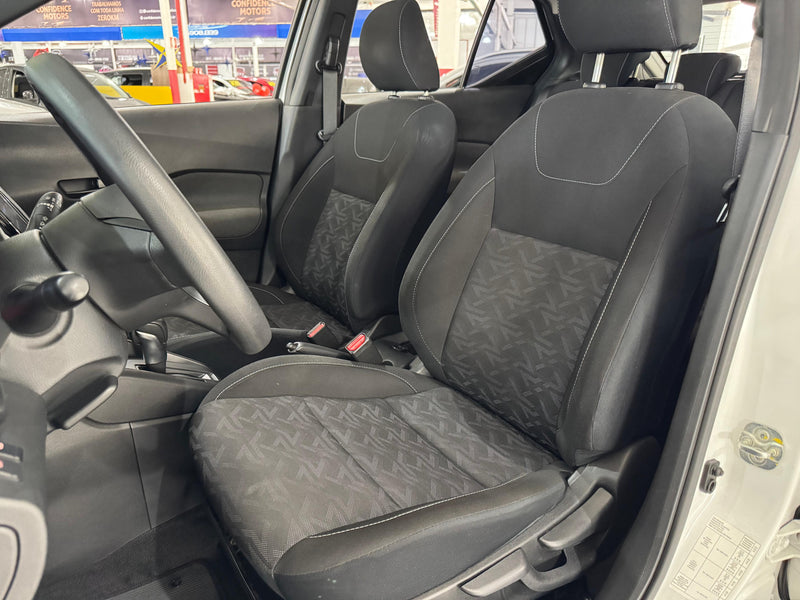 Nissan Kicks Active 1.6 Automático CVT Flex