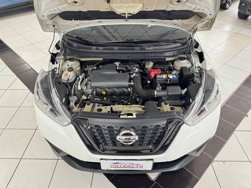 Nissan Kicks Active 1.6 Automático CVT Flex