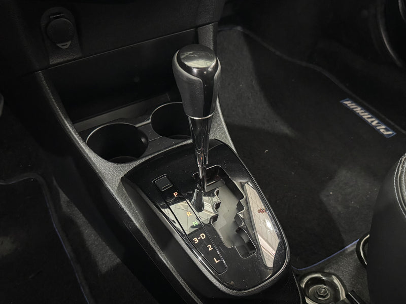 Toyota Etios Platinum 1.5 Automático Flex