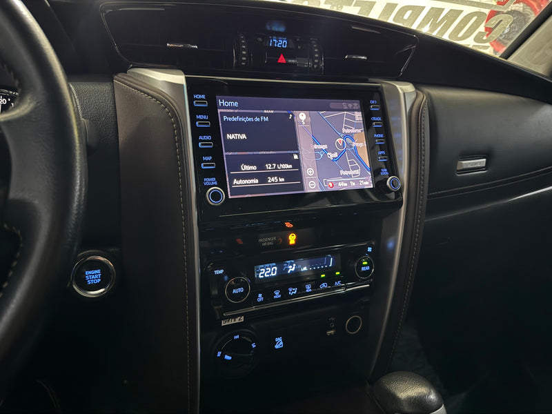 Toyota Hilux SW4 SRX Blindada 2.8 Diesel Automática