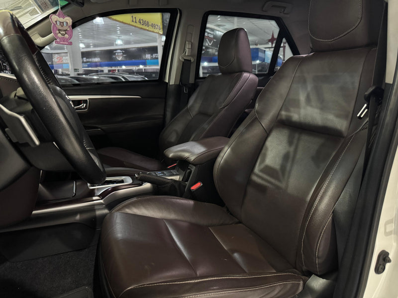 Toyota Hilux SW4 SRX Blindada 2.8 Diesel Automática