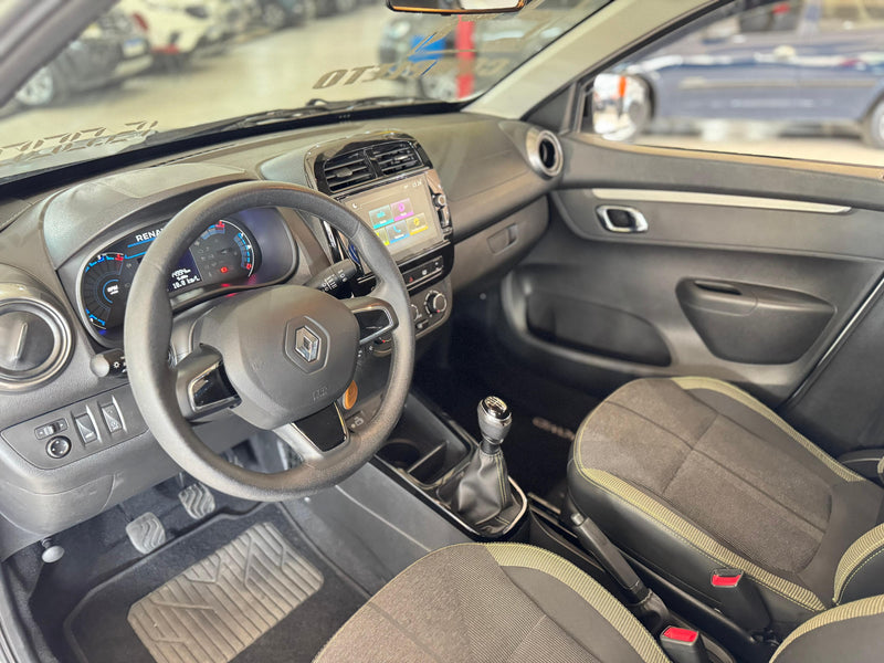 Renault Kwid Outsider 1.0 Manual Flex - 2023/2024