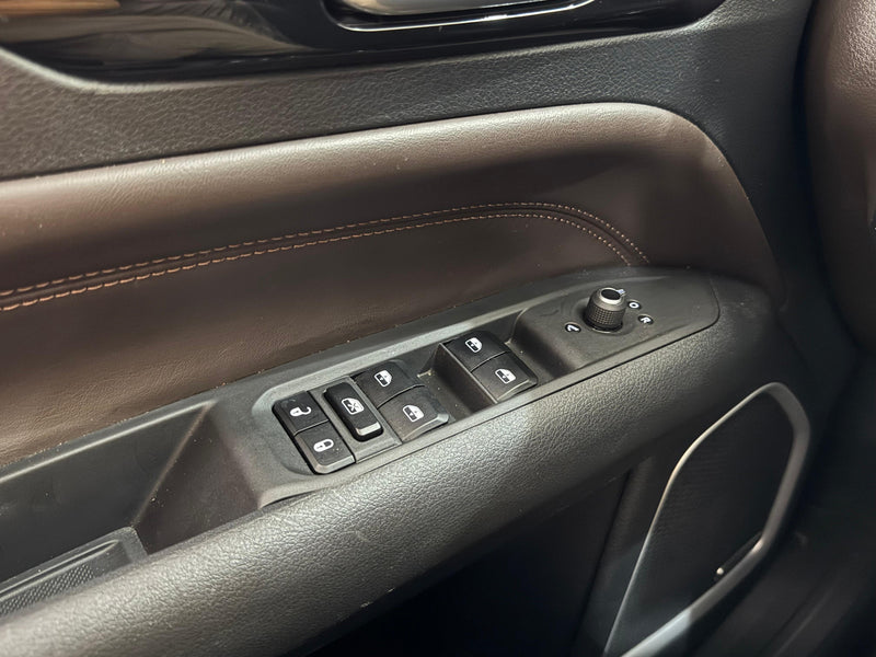 VENDIDO ✅ - Jeep Commander Overland Turbo Flex Automático